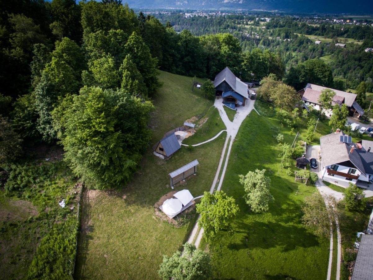 Puzman Farm Glamping Villa Radovljica Luaran gambar