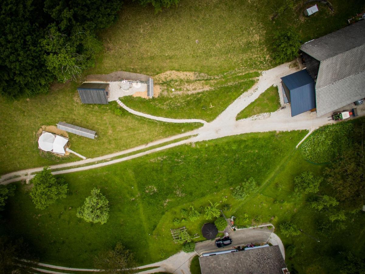 Puzman Farm Glamping Villa Radovljica Luaran gambar
