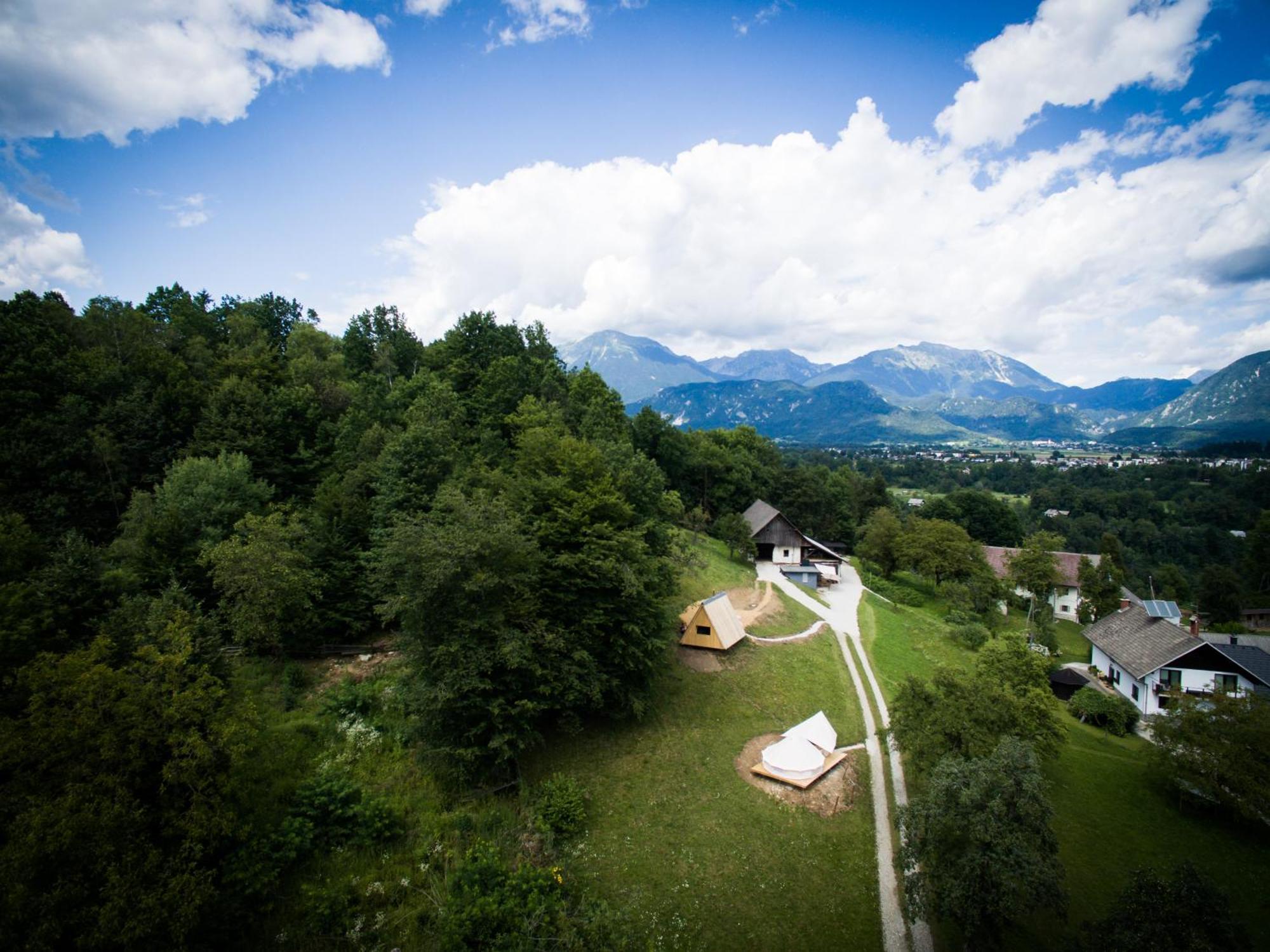 Puzman Farm Glamping Villa Radovljica Luaran gambar