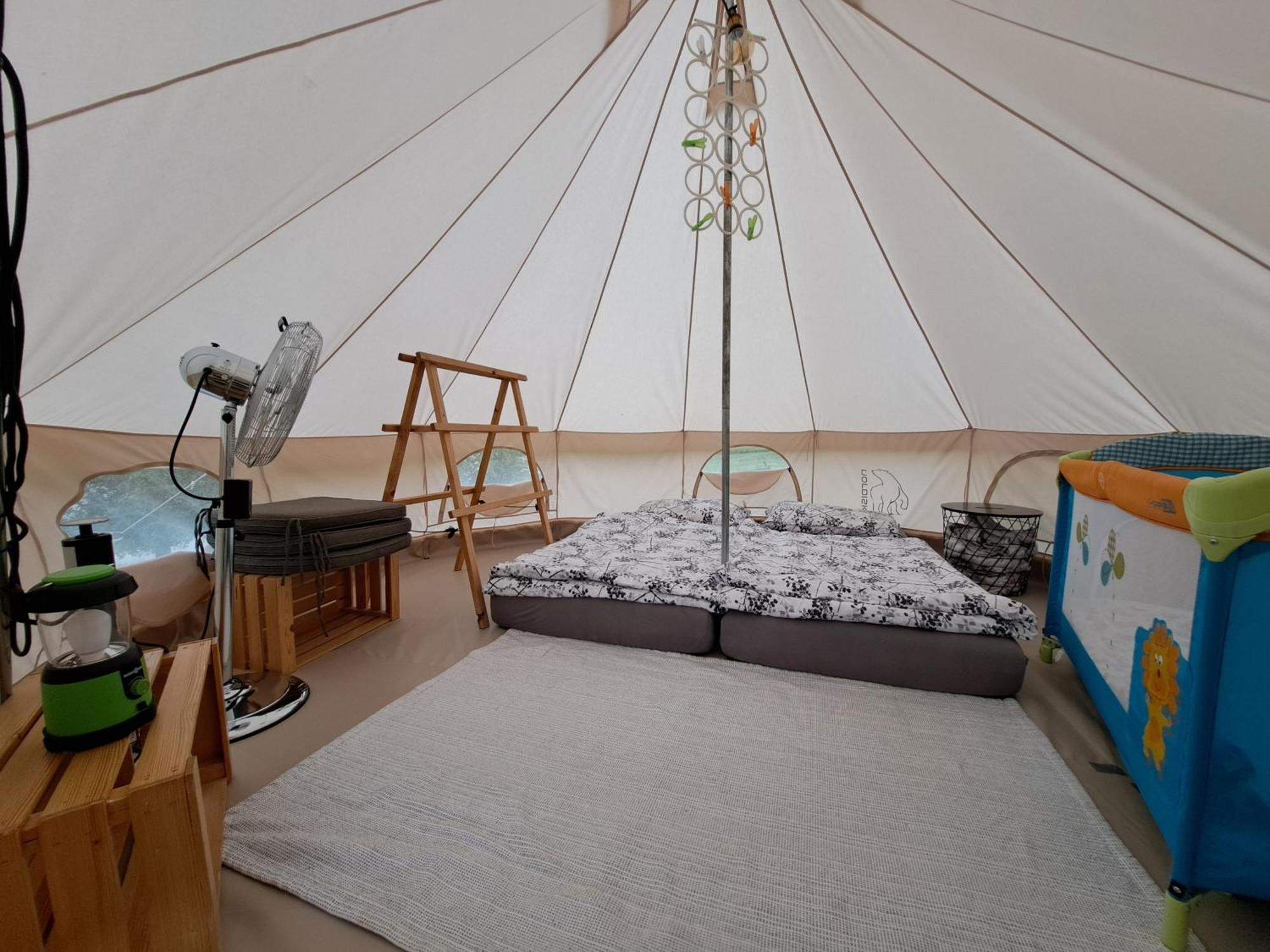 Puzman Farm Glamping Villa Radovljica Luaran gambar