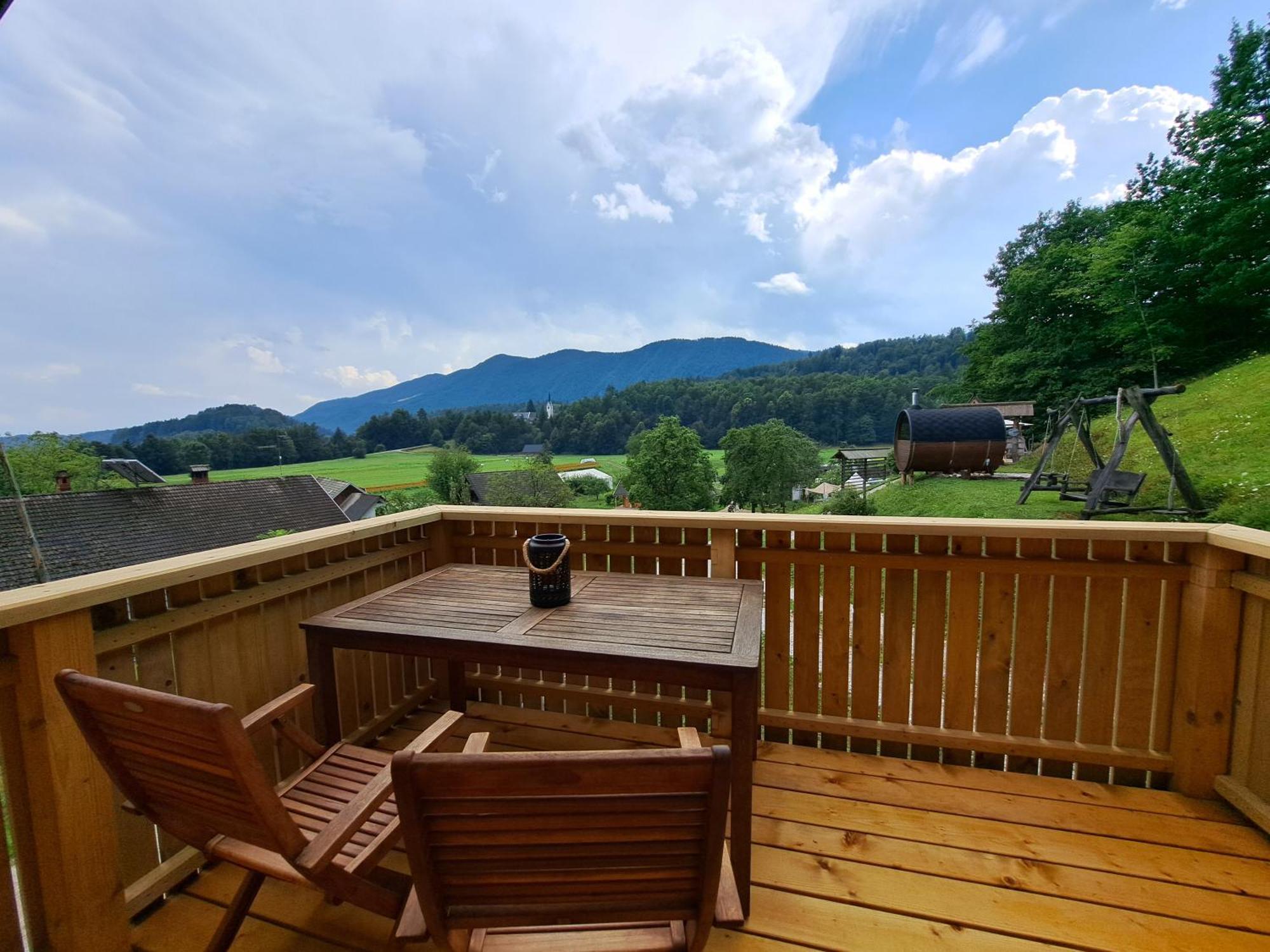 Puzman Farm Glamping Villa Radovljica Luaran gambar