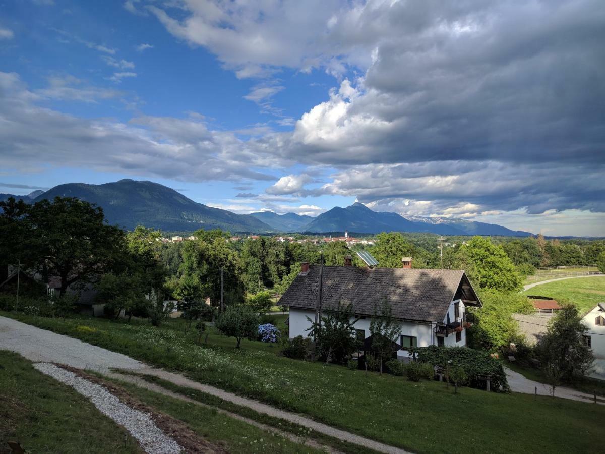 Puzman Farm Glamping Villa Radovljica Luaran gambar